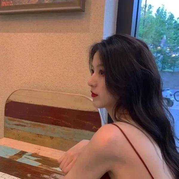 艳窟泪痕